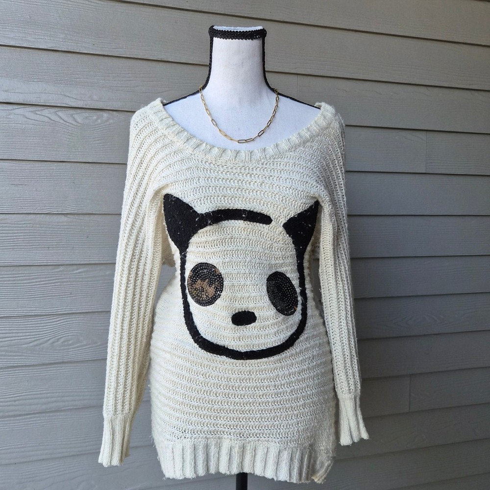 American Rag Graphic Sweater Womens XS Kawaii Coquette Slouchy Cream Chunky Knit